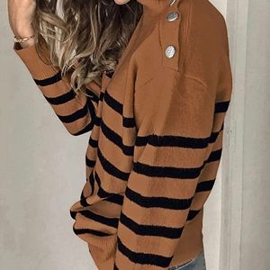 Knit TurtleNeck striped sweater with Deco metal buttons